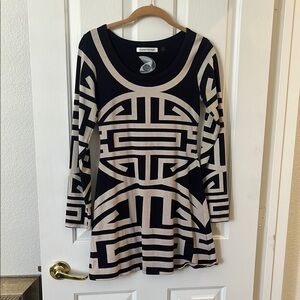 Geometric Patterned Black and Cream Dress